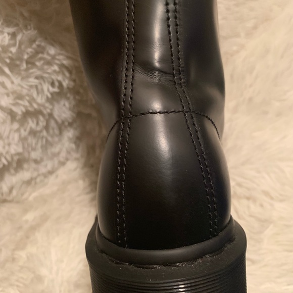 SOLD! Doc Martens 1460 Boots - Picture 6 of 8